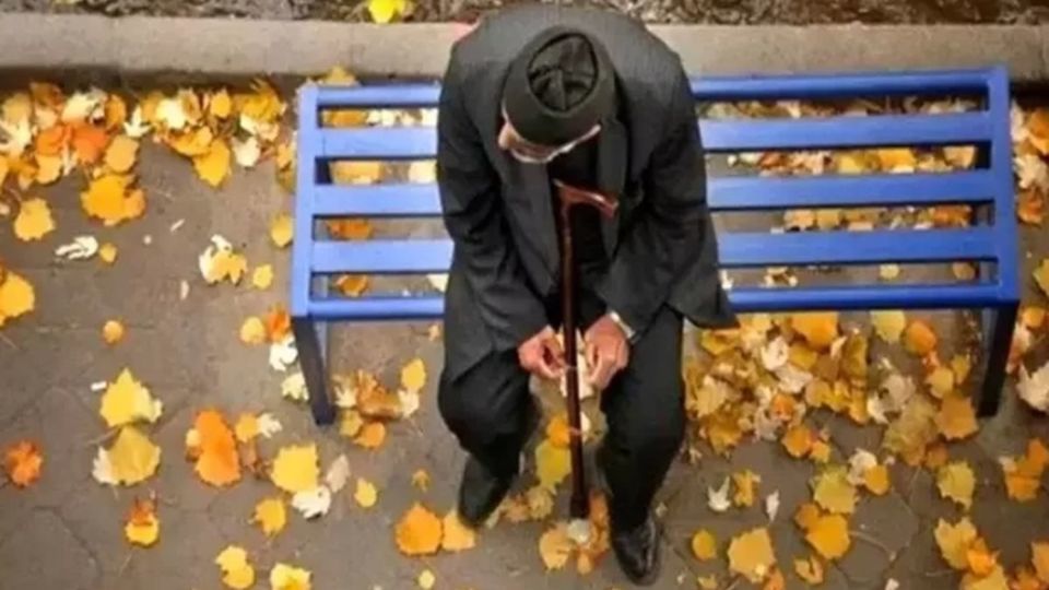 «افزایش سن بازنشستگی» از فروردین ۱۴۰۳/ با قانون جدید چگونه می‌توان زودتر از موعد بازنشسته شد؟